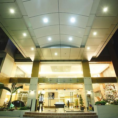Big 8 Corporate Hotel Tagum Εξωτερικό φωτογραφία