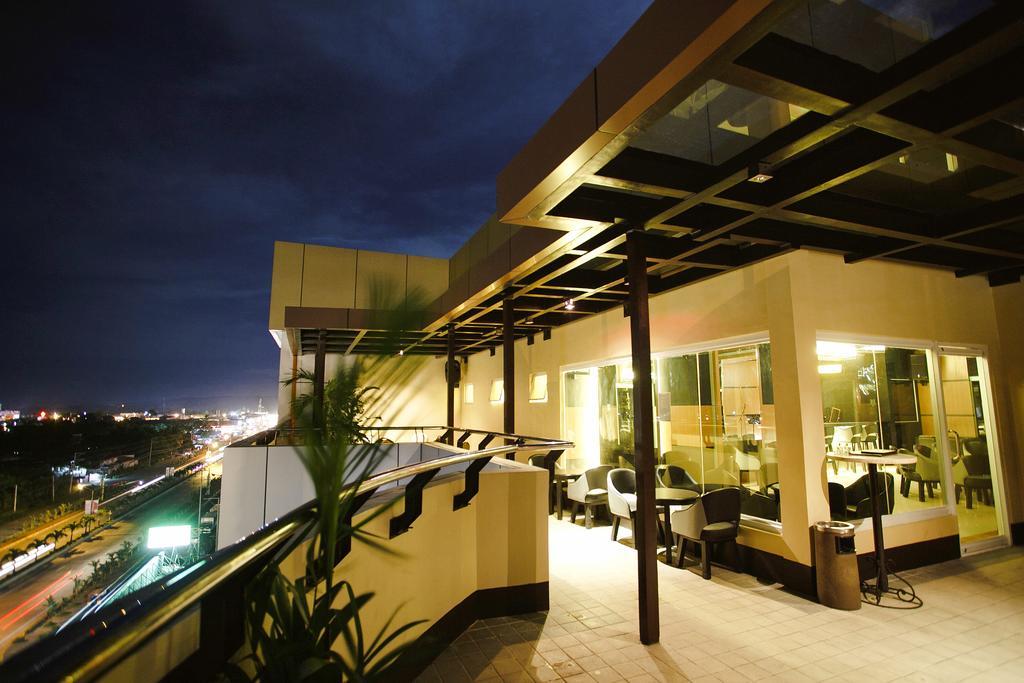 Big 8 Corporate Hotel Tagum Εξωτερικό φωτογραφία
