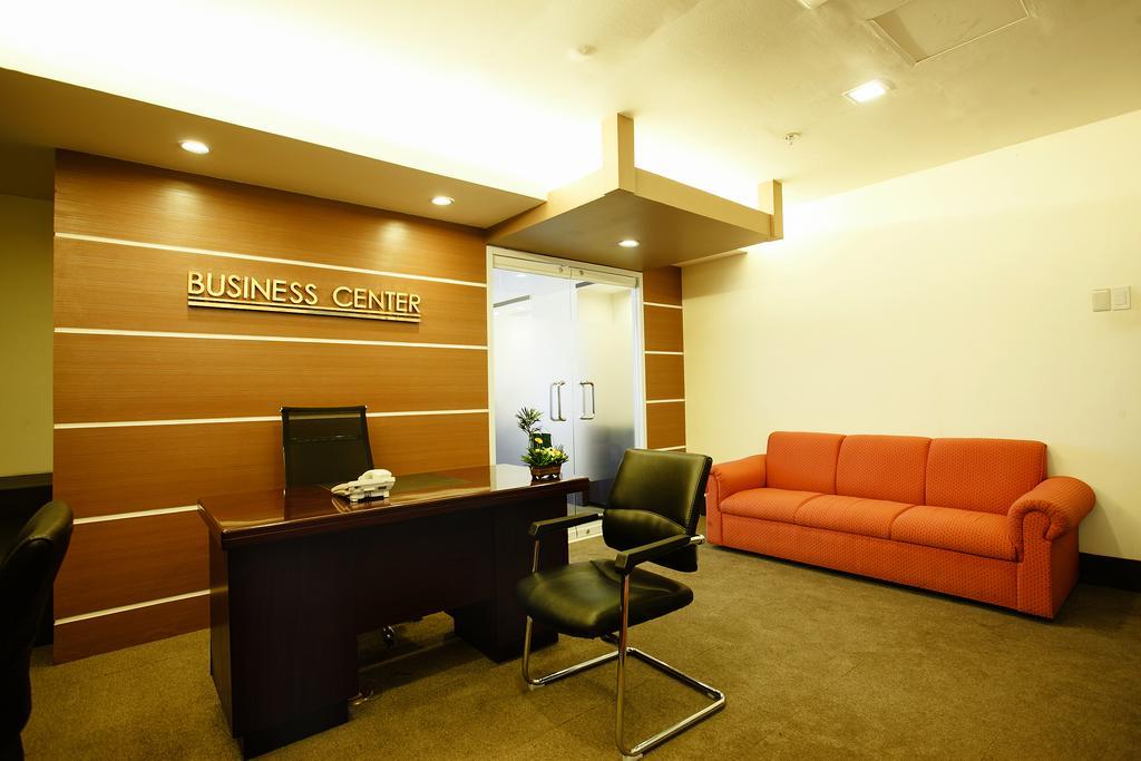Big 8 Corporate Hotel Tagum Εξωτερικό φωτογραφία
