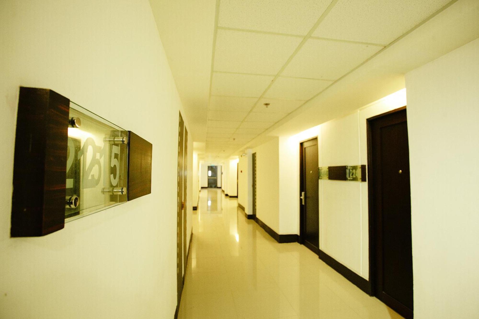 Big 8 Corporate Hotel Tagum Εξωτερικό φωτογραφία