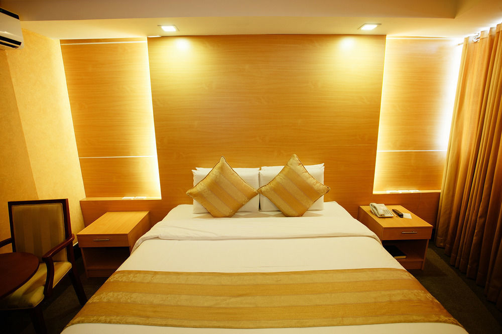 Big 8 Corporate Hotel Tagum Εξωτερικό φωτογραφία
