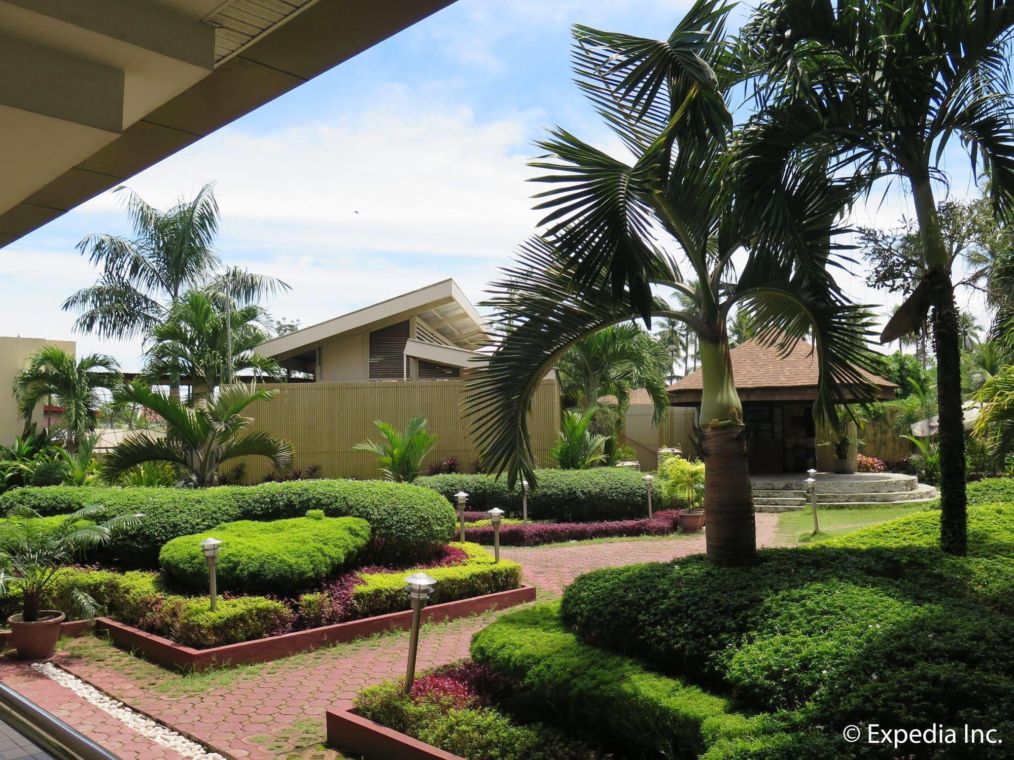 Big 8 Corporate Hotel Tagum Εξωτερικό φωτογραφία